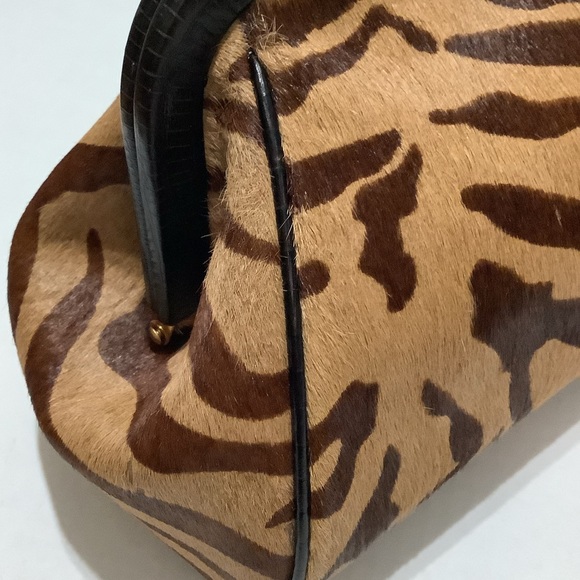 SOLD ⭐️ANN TAYLOR Animal Print Doctor Style Bag - Picture 10 of 11